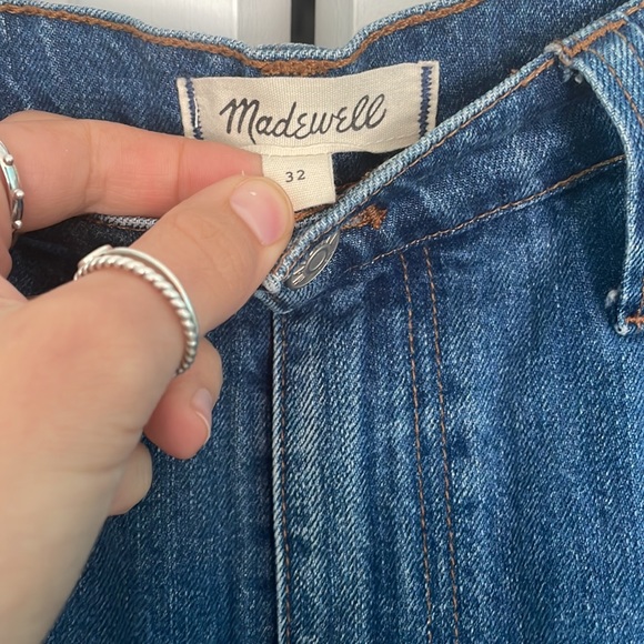 Madewell denim skirt in size 32. Only worn once :)💙 - Picture 4 of 4